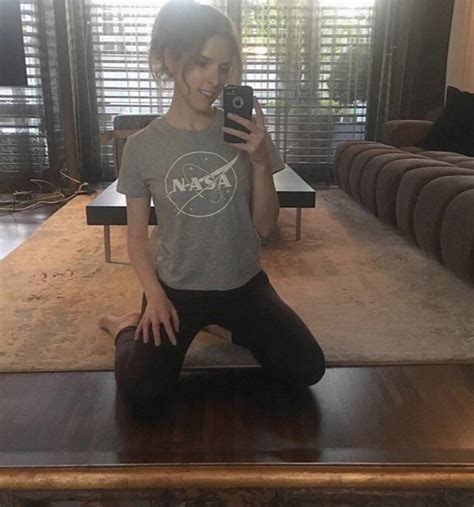 Anna Kendrick On Her Knees Ready To Give Sloppy Blowjobs Scrolller