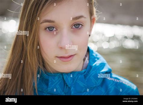 Teen Blonde Girl Hi Res Stock Photography And Images Alamy