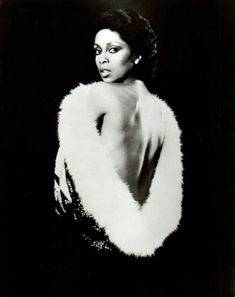 The “queen Of Las Vegas” 40 Beautiful Pics Of Lola Falana In The 1960s And 70s Vintage News