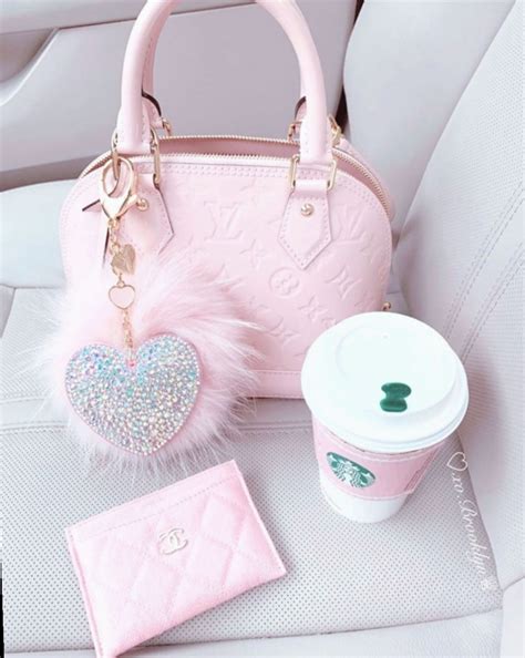 Pin By Danielle Hogan On Fashion In 2020 Girly Bags Pink Girly