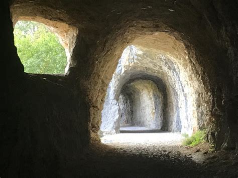Aller A Turin Sans Passer Par Le Tunnel - Brook: Aller En Italie Sans Passer Par Le Tunnel