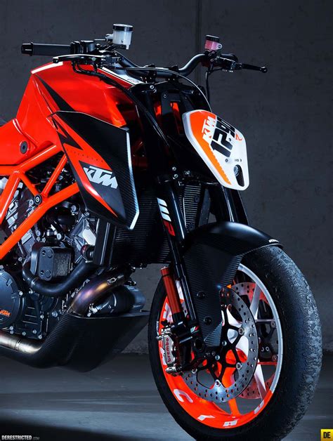 To access this, a great deal of testing was done to develop robust and intuitive motorcycle switchgear, which incidentally pushes all the right buttons. KTM 1290 Super Duke R Patriot Edition - Meanwhile, Super ...
