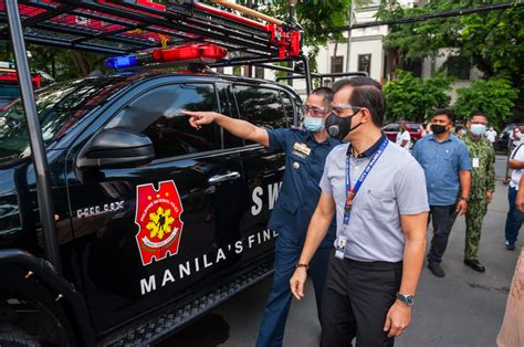 Manila Police Acquires Cool New Swat Pickups Inquirer Mobility