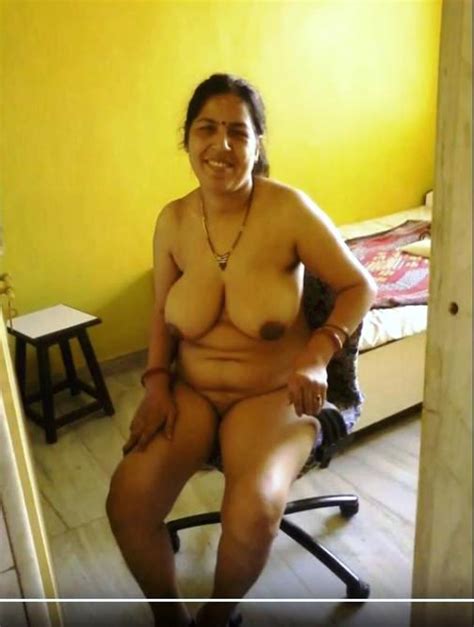 Meena Bhabhi Housewife Big Boobs Photo Gallery Porn Pics Sex Photos