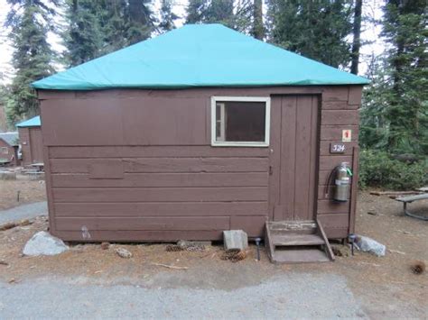 The sequoia river cabin is nestled in the sierra nevada foothills, located in the quaint and friendly village of three rivers, gateway to sequoia and kings canyon national parks. Tent cabin - Picture of Grant Grove Cabins, Sequoia and ...