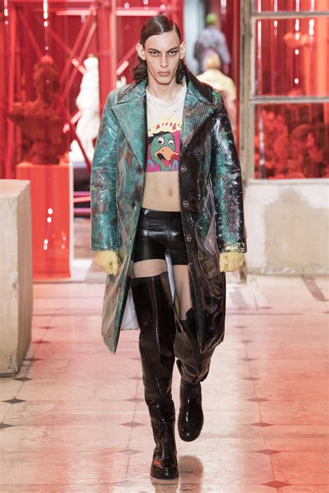Best and worst spring 2020 fashion shows (gigi confronts chanel runway crasher marie s'infiltre). MAISON MARGIELA SPRING SUMMER 2019 MEN'S COLLECTION | The ...