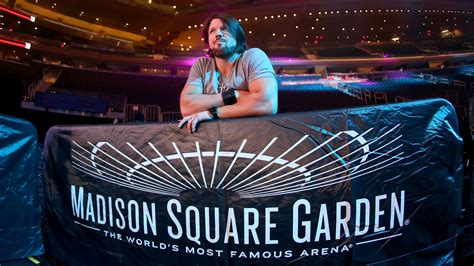 You just have to reach midtown manhattan to get to msg. Madison Square Garden Reportedly Unhappy With WWE