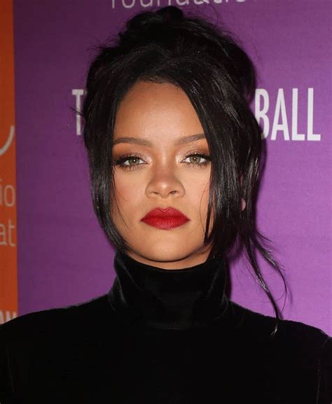 Rihanna Looks Riri Bae Chokers Necklace Queens Fashion Moda