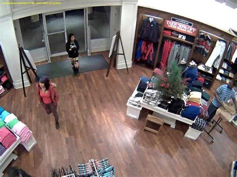 Large Images Shoplifters Caught On Camera