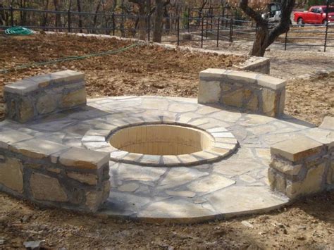 How To Build Stone Fire Pits Outdoor Fire Pit Cinder Block Fire Pit