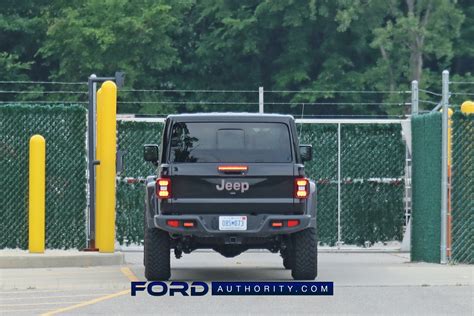 Bronco Pickup Hinted By Sighting Of Ford Testing A Jeep Gladiator