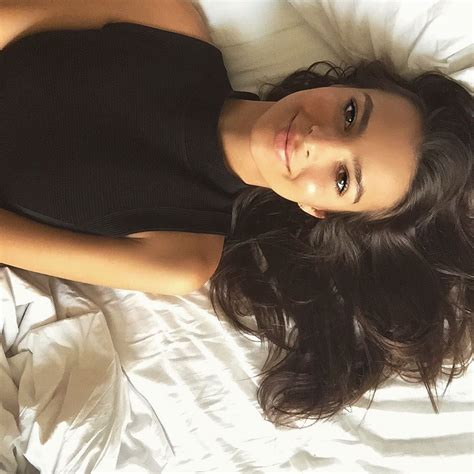 Times Blurred Lines Model Emily Ratajkowski Was An Instagram