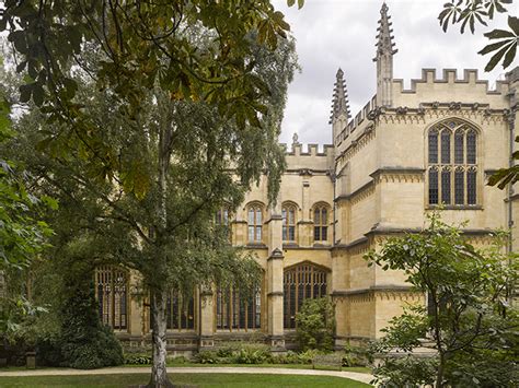 How Oxford Universitys Buildings Evolved Including Its Chiefest Wonder