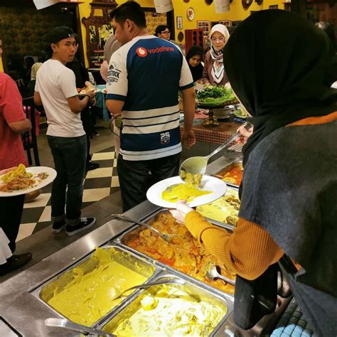 10 best halal buffets in kl under rm100 [2018 update]
