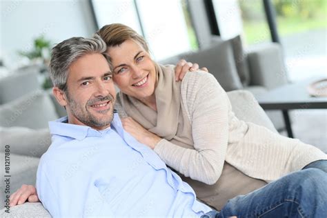 portrait of mature couple relaxing at home stock foto adobe stock