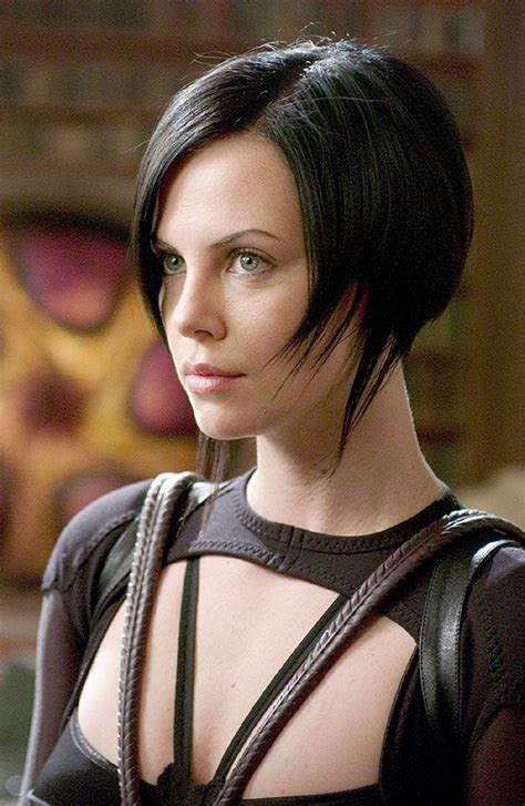 Aeon Flux Charlize Theron Style Charlize Theron Short Hair Trendy