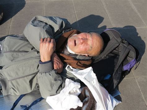 Japan Holic All About Japan Homeless In Ueno Park