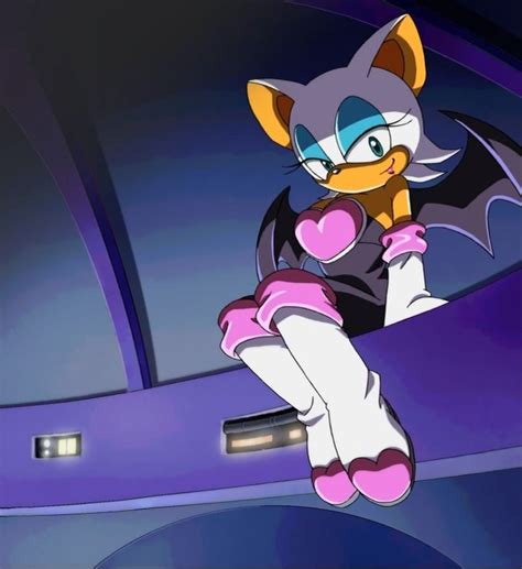 Pin By Azariah Spence On Rouge The Bat Rouge The Bat Sonic Sonic The Hedgehog