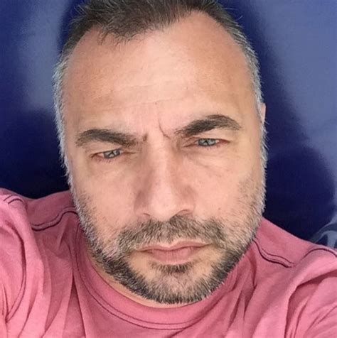 Oktay kaynarca 6 yıl boyunca özgü namal ile birliktelik yaşadı. Oktay Kaynarca | MaksatBilgi