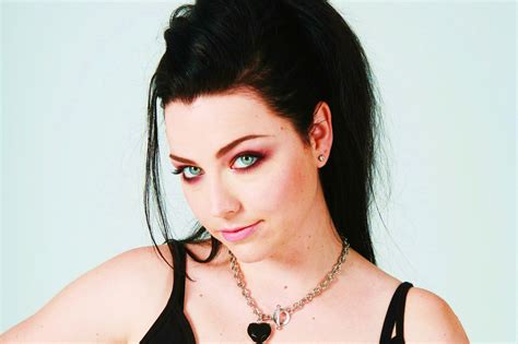 Amy Lee Wallpapers Images Photos Pictures Backgrounds