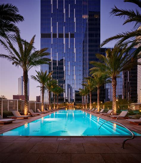 25 Best Luxury Apartments In Los Angeles Ca With Photos Rentcafé
