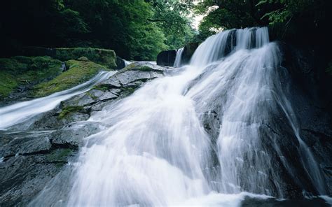 高山流水 瀑布溪流风景壁纸（一）笔记本资源下载论坛太平洋电脑网产品论坛