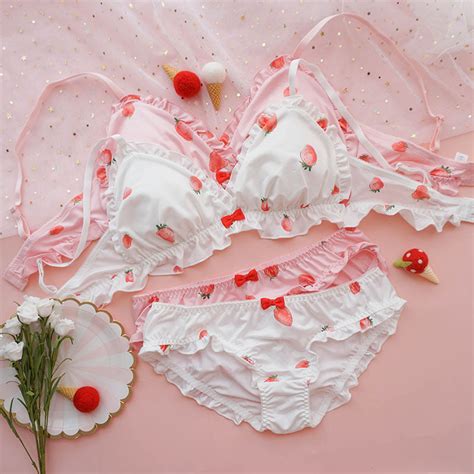 Cute Strawberry Bra Underwear Set Se20156 Sanrense