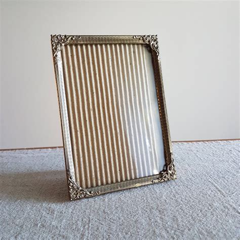 5 X 7 Gold Tone Metal Picture Frame W Ornate Etsy Metal Picture