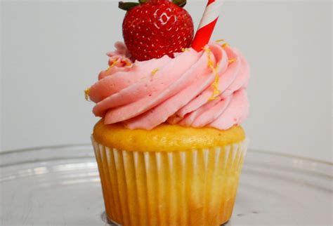 Featured Recipe Strawberry Lemonade Cupcakes Bake Magazine
