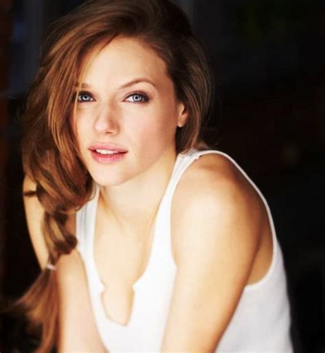 Revolution Star Tracy Spiridakos Is An Ageless Beauty Barnorama