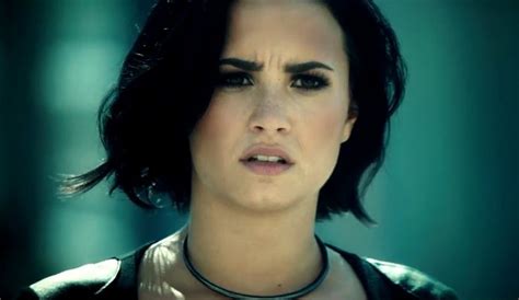 Confident Songgallery Demi Lovato Wiki Fandom Powered By Wikia
