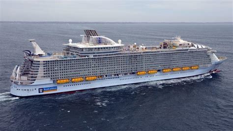 Worlds Largest Cruise Ship Royal Caribbean Symphony Of The Seas To