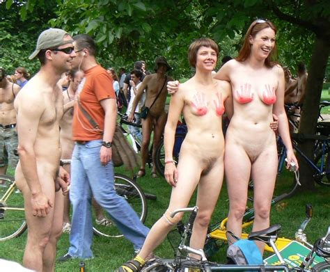 Cfnm World Naked Bike Ride Pussys Snap Photo