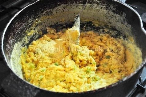 a perfect cornmeal coo coo simply trini cooking