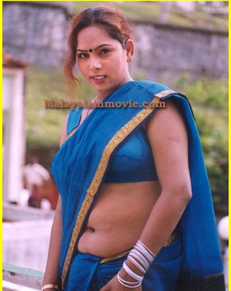 Hot Sexy Aunty Pics Mallu Actress Sindu Hot Neval Show In Hot