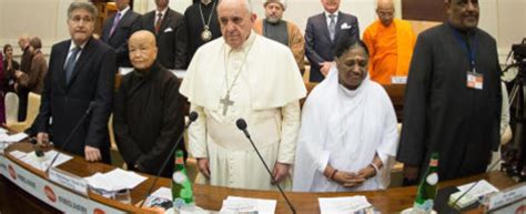 Papa Francesco E Gli Altri Leader Religiosi Firmano La Dichiarazione