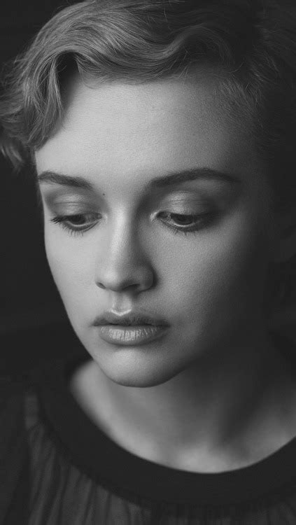 Olivia Cooke Lockscreens Tumbex