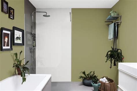 Freespinner will help you getting the results you want. 7 Colourful Bathroom Paint Ideas | Dulux