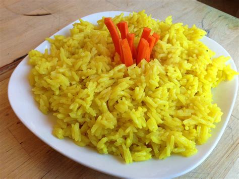 Even if there were other foods we couldn't all decide about eating as a family, my mom knew yellow rice was one of our favorites and so it was always in our pantry. Yellow Rice | Yellow rice recipes, Yellow rice, Middle ...