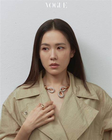 son ye jin vogue magazine april issue ‘22 korean photoshoots