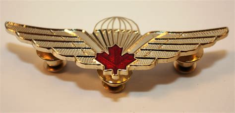 Canadiancanada Airborne Jump Wings Red Leaf Basic Parachutist