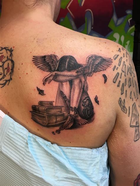 Fallen Angel Tattoo With Books Jo3ball Angel Back Tattoo Angel