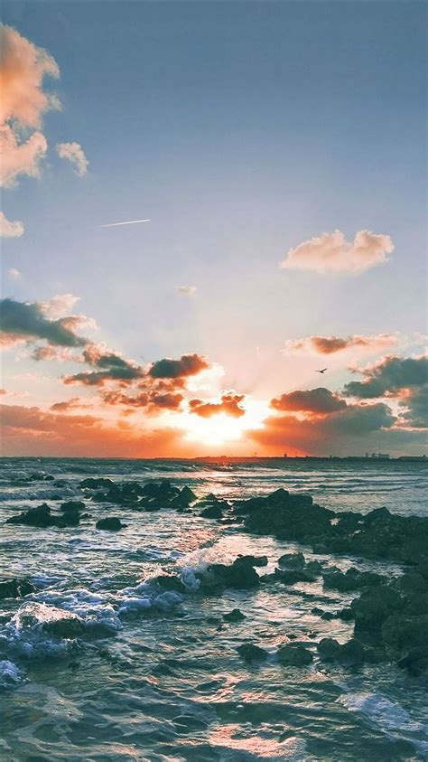 Nature Ocean Sunset Rock Beach Skyline Iphone 8 Wallpapers Free Download