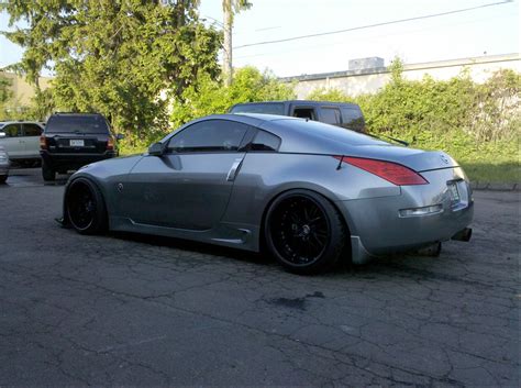 The kit includes the led's for the main gauge cluster, the center gauge pod and the door switches along with. Motor Roar: Custom Nissan 350Z