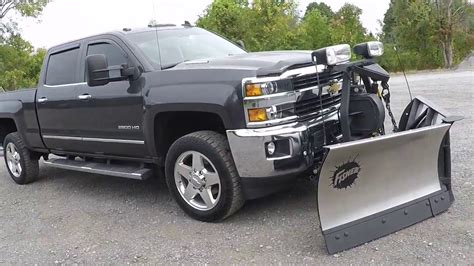 2015 Chevy 2500 Duramax Diesel With Fisher Plow Youtube