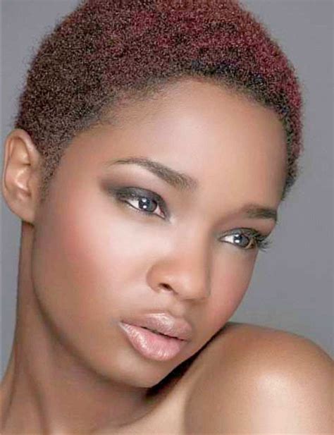 10 Natural Hairstyles With Short Hair The Fshn