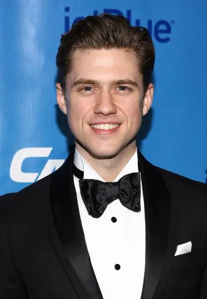Aaron Tveit Bio Wiki Age Parents Brother Wife Les Mis Moulin