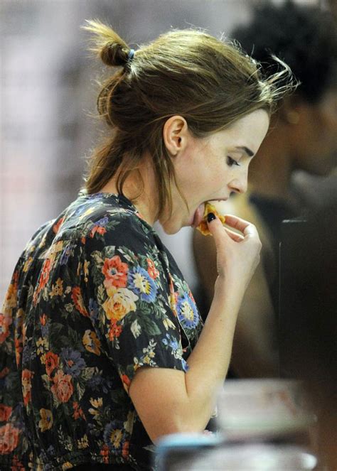 Emma Watson Out And About In New York Hawtcelebs