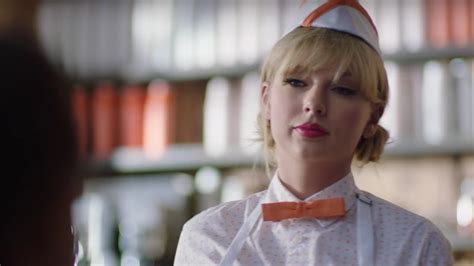 Taylor Swift Stars In Capital One Commercial As A Waitress Teen Vogue