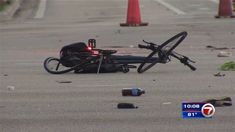 Cyclist Struck And Killed In Plantation Wsvn 7news Miami News Weather Sports Fort Lauderdale